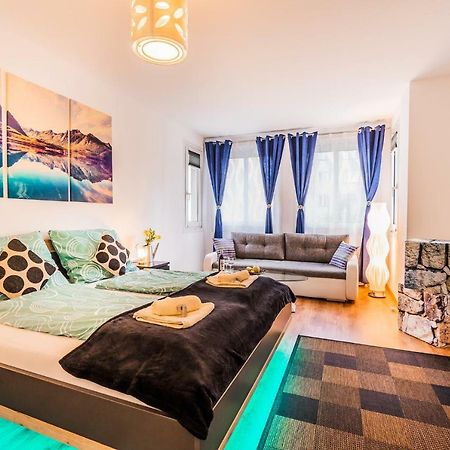 10 Min. Downtown - 2 Bedrooms - Parking Wina Bagian luar foto