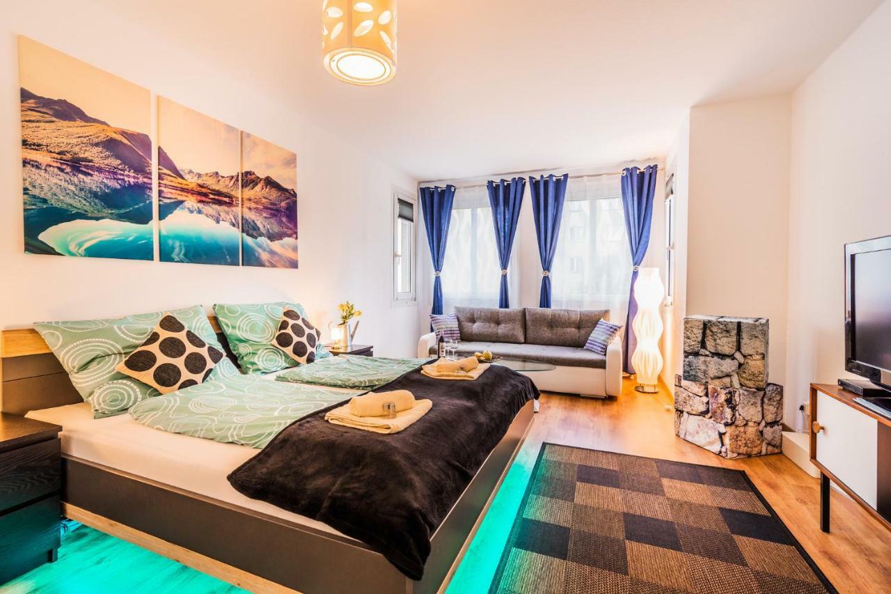10 Min. Downtown - 2 Bedrooms - Parking Wina Bagian luar foto